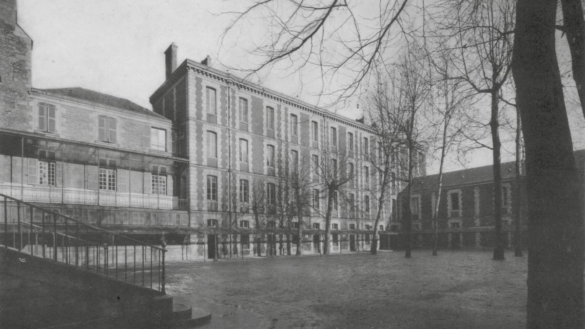 poitiers-h4-images-haut-de-page-mb8-1