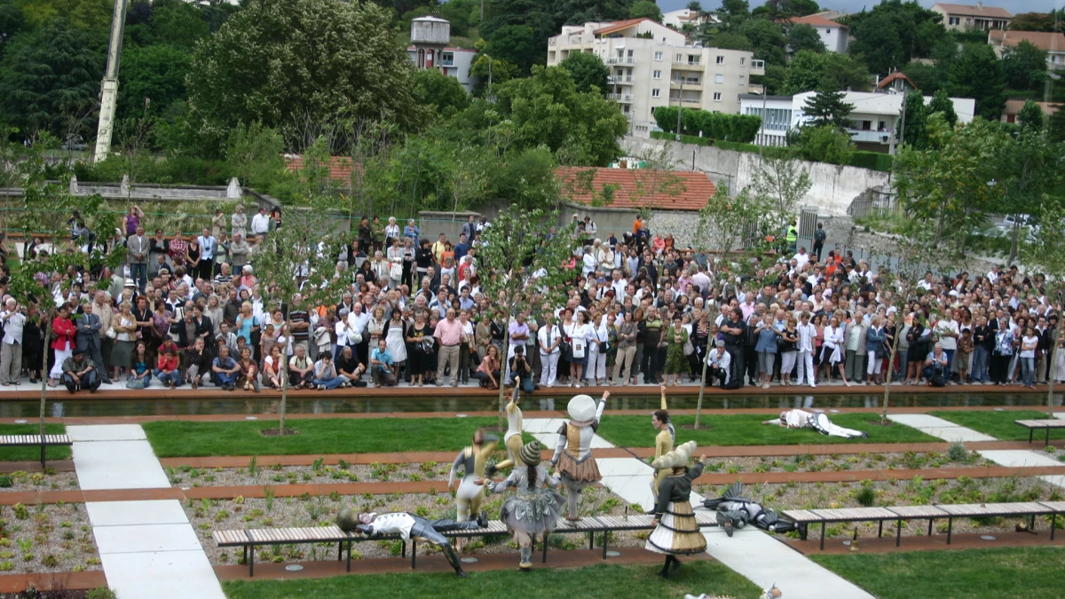 blv-images-haut-de-page-mb16-1