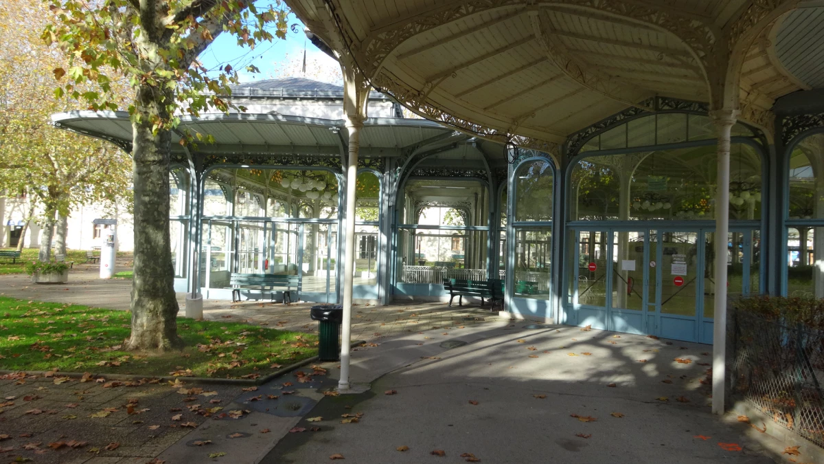 vichy-parc-sources-images-haut-de-page-mb7